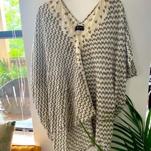 BIYA GEO PRINT TUNIC
